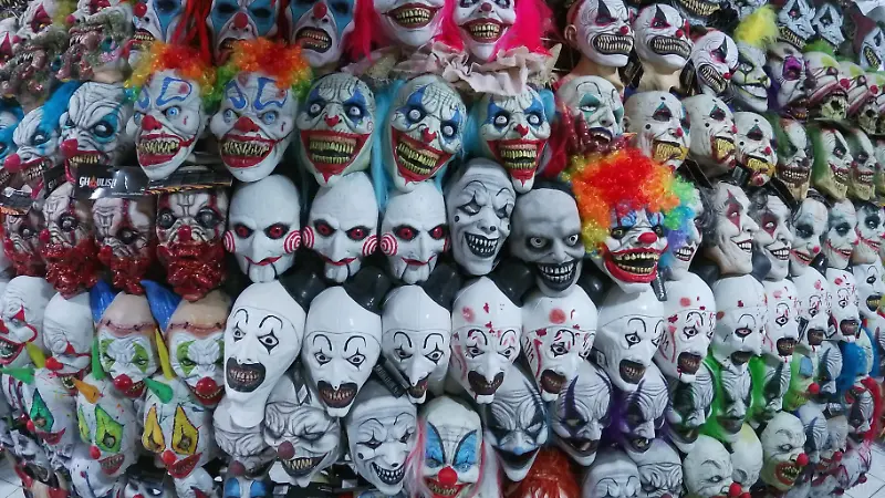 Tienda de disfraces (3)